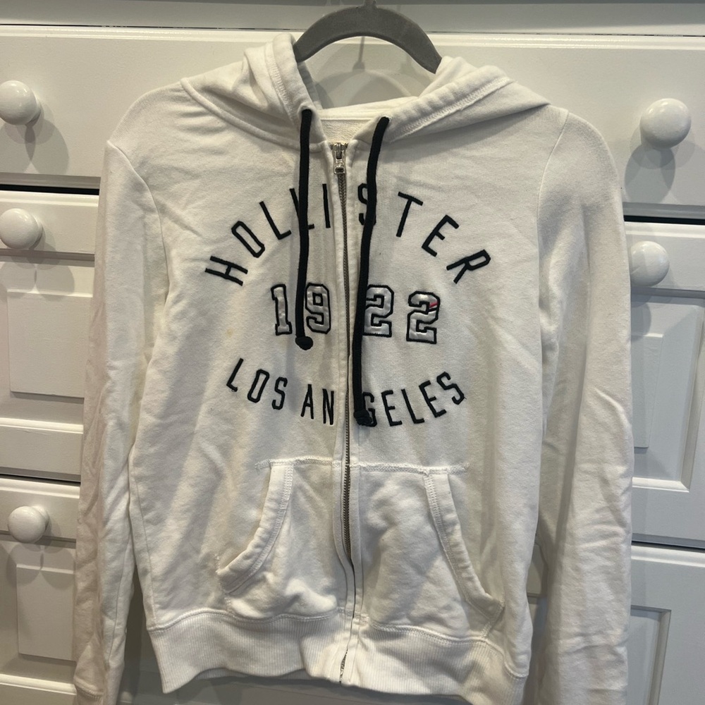 Vintage Y2K White Hollister Co. zip-up hoodie